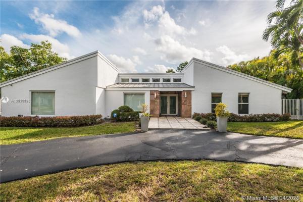 Catalina Pines, 7764 SW 57th Ter, Glenvar Heights, Florida 33143, image 2