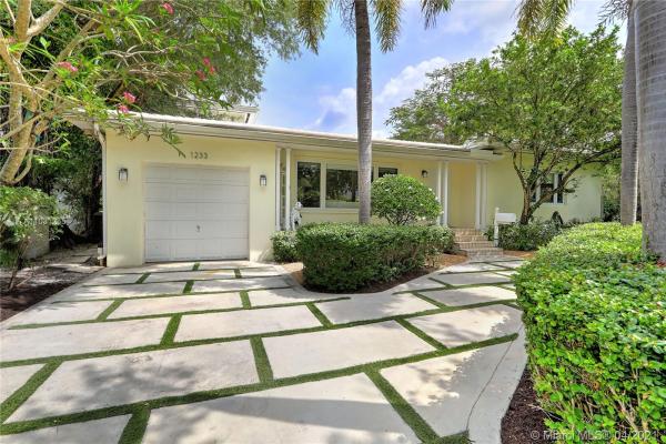 Riviera Waterways, 1233 Andora Ave, Coral Gables, Florida 33146, image 2