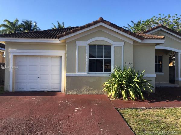 Spanish Lakes, 8035 NW 198th Ter, Hialeah, Florida 33015, image 2