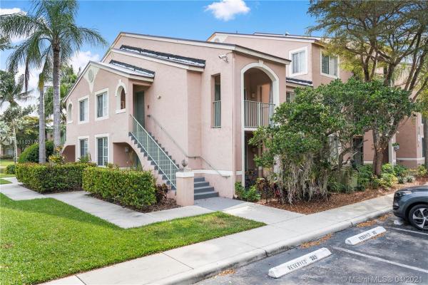 St Andrews At Miramar, 12166 Saint Andrews Pl #101, Miramar, Florida 33025, image 2
