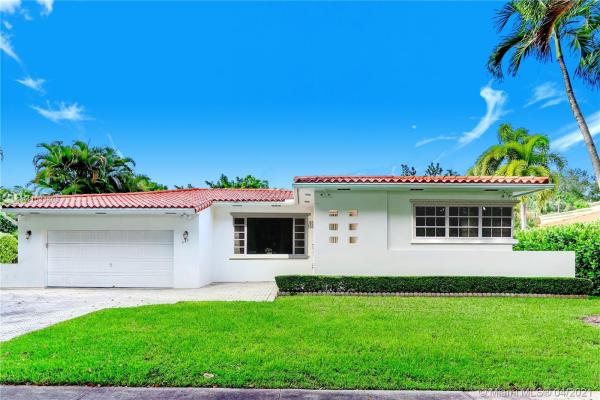 Coral Gables Country Club, 621 Escobar Ave, Coral Gables, Florida 33134, image 2