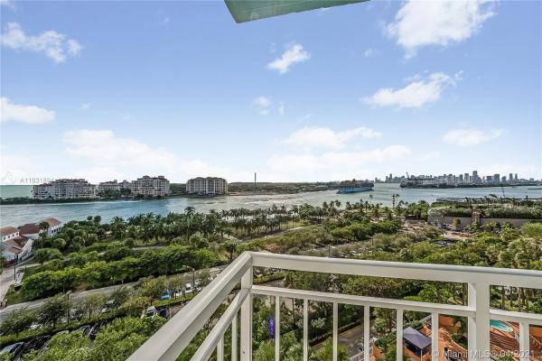 South Pointe Towers, 400 S Pointe Dr #1005, Miami Beach, Florida 33139, image 2