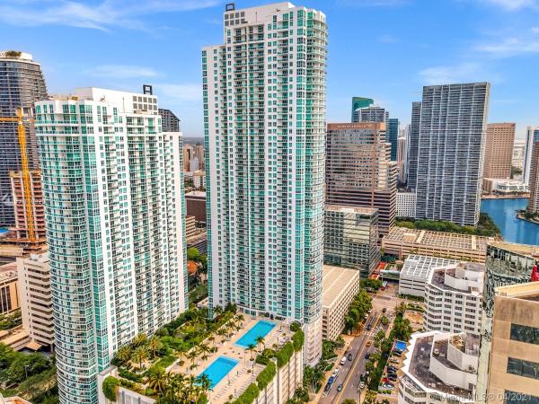 The Plaza On Brickell East, 950 Brickell Bay Dr #1400, Miami, Florida 33131, image 2