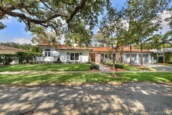 Mariana Place, 918 Santiago St, Coral Gables, Florida 33134, image 2