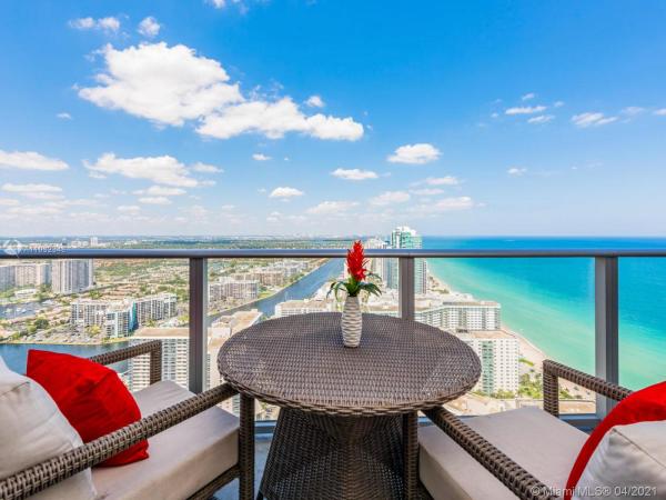 Lyfe Resort & Residences, 4111 S Ocean Dr #3812, Hallandale Beach, Florida 33019, image 2