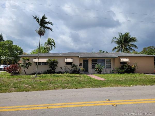 Hollywood Little Ranches, 2802 Jackson St, Hollywood, Florida 33020, image 2