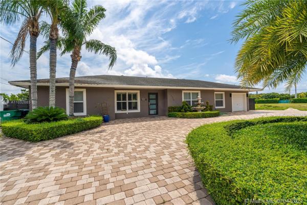 Silver Palm Park, 23115 SW 123rd Ct, Goulds, Florida 33170, image 2