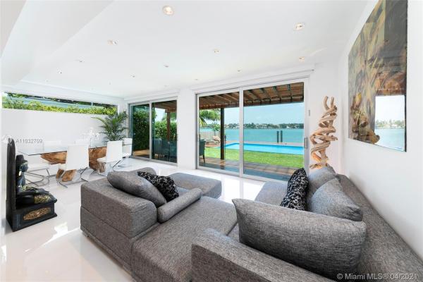 Biscayne Beach, 1231 Stillwater Dr, Miami Beach, Florida 33141, image 2