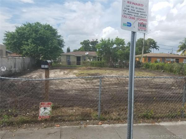 Bethune Homesites, 1873 NW 73rd St, Gladeview, Florida 33147, image 2