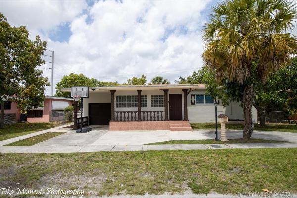 Monticello Park, 1121 NE 160th Ter, North Miami Beach, Florida 33162, image 2