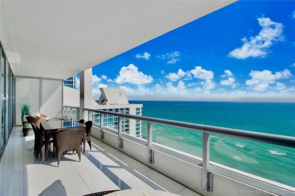 South Carillon Beach, 6799 Collins Ave #1704, Miami Beach, Florida 33141, image 2