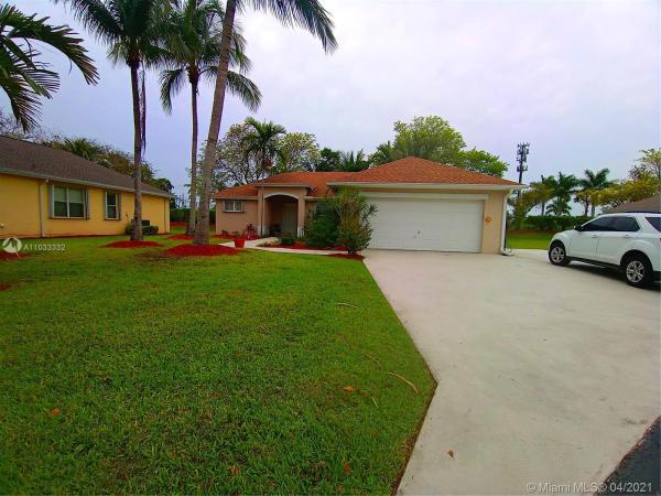 North Gate, 610 SE 18th Ln, Homestead, Florida 33033, image 2