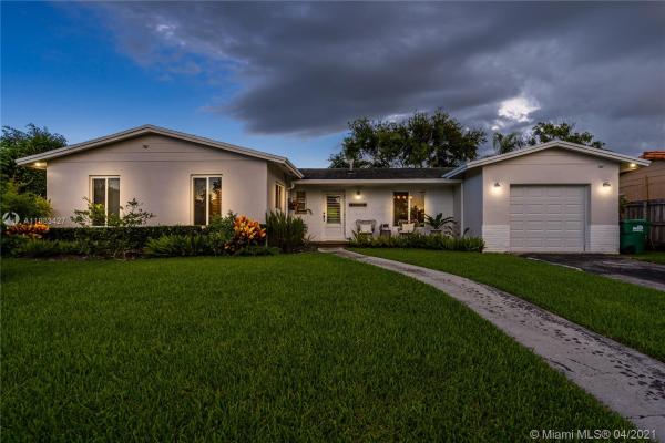 Devon Aire Estates, 12232 SW 104th Ln, The Crossings, Florida 33186, image 2