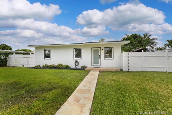 Tropical Estates, 9900 SW 49th St, Olympia Heights, Florida 33165, image 2
