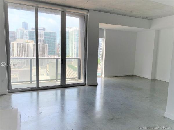 Centro, 151 SE 1st #2003, Miami, Florida 33131, image 2