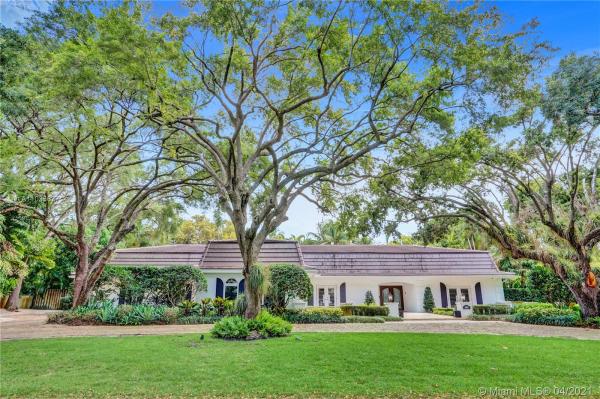 Pine Bay Estates, 5800 SW 116th St, Coral Gables, Florida 33156, image 2