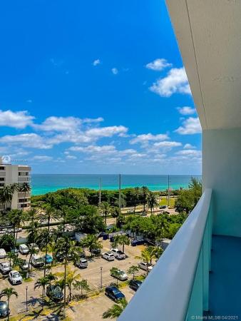 Arlen House East, 100 Bayview Dr #812, Sunny Isles Beach, Florida 33160, image 2