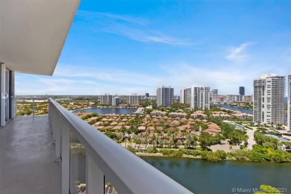 Flamenco, 3731 N Country Club Dr #PH-29, Aventura, Florida 33180, image 2