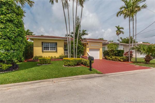 Altos Del Mar, 9308 Byron Ave, Surfside, Florida 33154, image 2