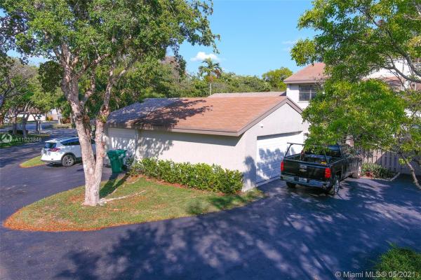 Sabal Chase, 11382 SW 110th Ln #11382, Kendall, Florida 33176, image 2