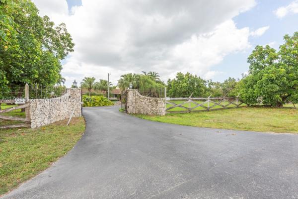 Redland No HOA, 14855 SW 264th St, Redland, Florida 33032, image 2