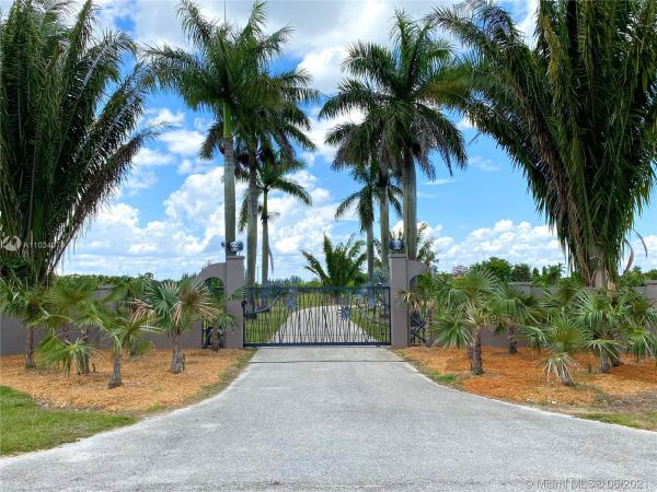 Redland No HOA, 18325 SW 280th St, Redland, Florida 33031, image 2