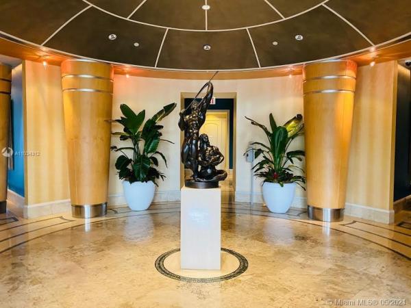 One Tequesta Point, 888 Brickell Key Dr #2611, Miami, Florida 33131, image 2