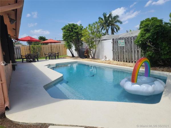 The Lakes At Springtree, 9909 NW 46th Pl, Sunrise, Florida 33351, image 1