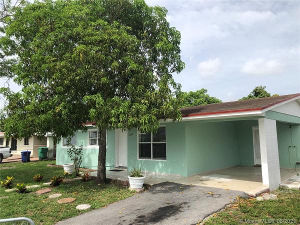 Carol City, 17232 NW 48th Ct, Miami Gardens, Florida 33055, image 2