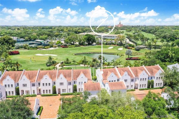 Village Of Campo Sano, 1119 Campo Sano Ave #4, Coral Gables, Florida 33146, image 2