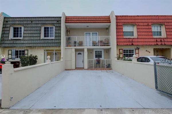 Bradley Estates, 900 W 80th Pl #900, Hialeah, Florida 33014, image 2
