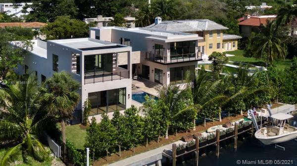 Flamingo Terrace, 2621 Flamingo Dr, Miami Beach, Florida 33140, image 2