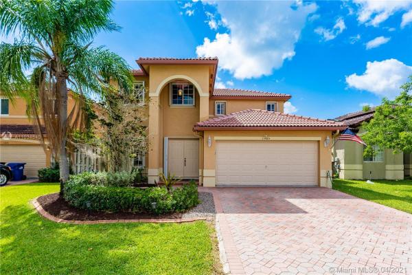 Bonita Lakes, 13485 SW 122nd Ave, Three Lakes, Florida 33186, image 2