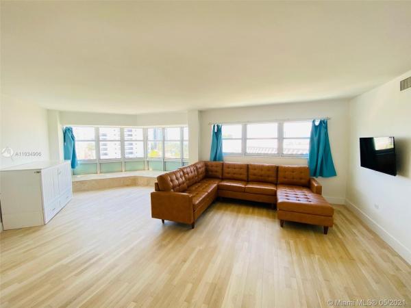 Octagon Towers, 1881 Washington Ave #8G, Miami Beach, Florida 33139, image 2