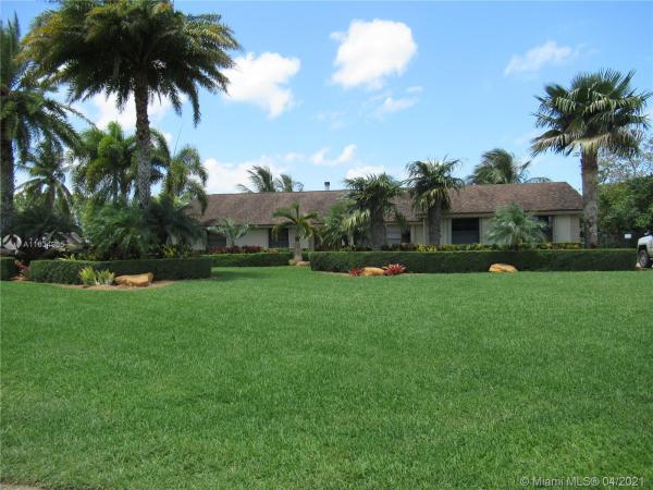 Westbury Estates, 1779 NW 20th St, Homestead, Florida 33030, image 2