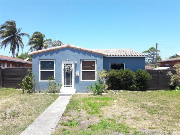Hollywood Park, 2427 Wilson St, Hollywood, Florida 33020, image 2