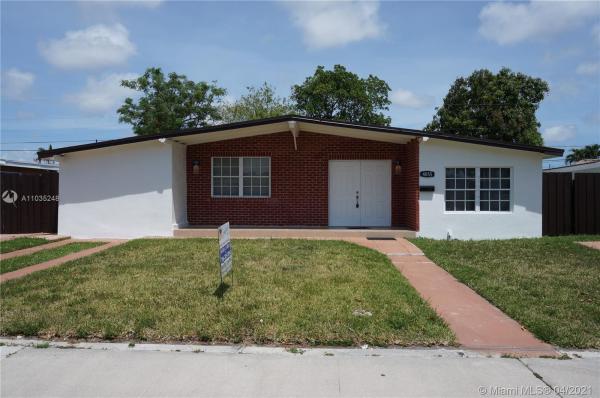 Westwood Lakes Residential, 4055 SW 107th Pl, Westwood Lakes, Florida 33165, image 2