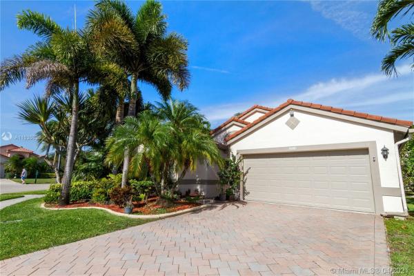 Crescent Lakes, 22812 Royal Crown Ter, Boca Raton, Florida 33433, image 2