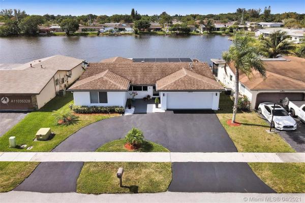 Twin Lakes, 12010 NW 30th Pl, Sunrise, Florida 33323, image 2