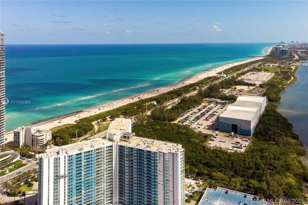 Arlen House East, 100 Bayview Dr #2130, Sunny Isles Beach, Florida 33160, image 2