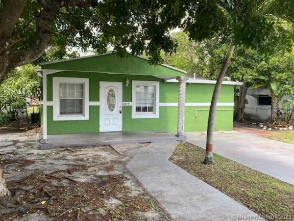 Hollywood Park, 2519 Harding St, Hollywood, Florida 33020, image 2