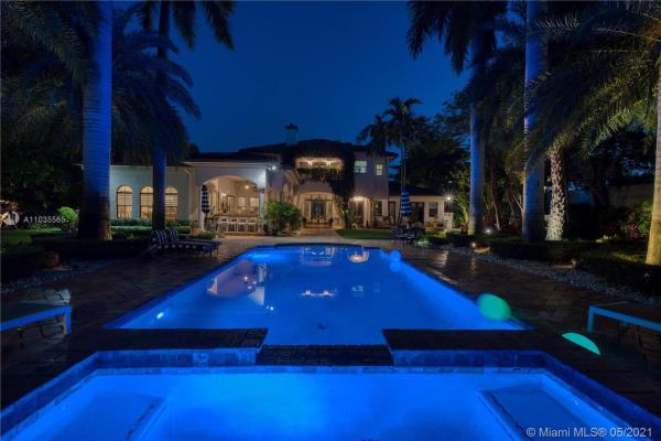 Holiday Estates, 7479 SW 124th St, Pinecrest, Florida 33156, image 2
