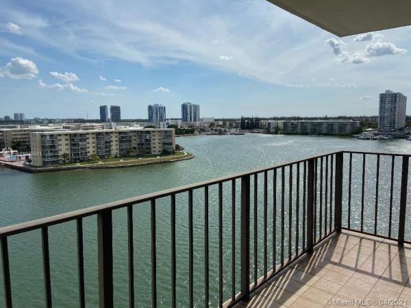 The Clipper At Biscayne Cove, 18151 NE 31st Ct #915, Aventura, Florida 33160, image 2