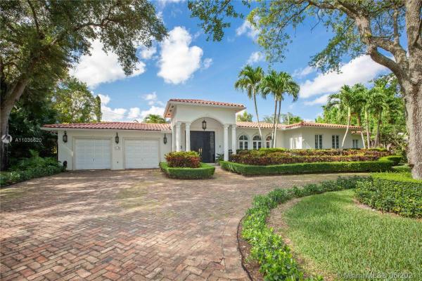 Coral Gables Country Club, 1445 Palancia Ave, Coral Gables, Florida 33146, image 2