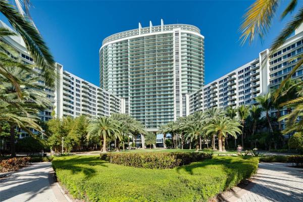 Flamingo South Beach, 1500 Bay Rd #432S, Miami Beach, Florida 33139, image 2