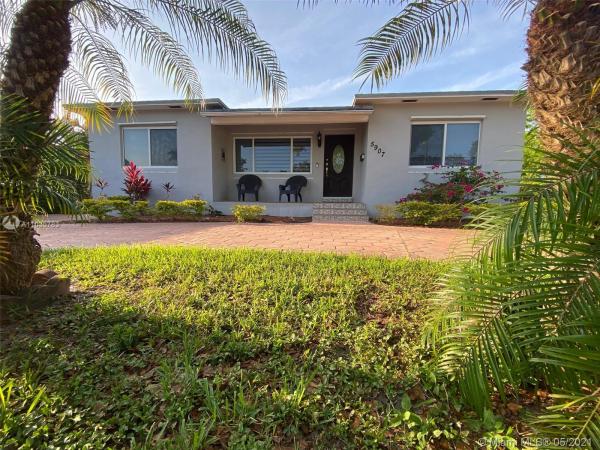 Sylvania Heights, 5907 SW 12 St #, West Miami, Florida 33144, image 2