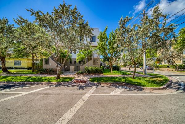 Amalfi In The Gables, 1405 Galiano St #3, Coral Gables, Florida 33134, image 1