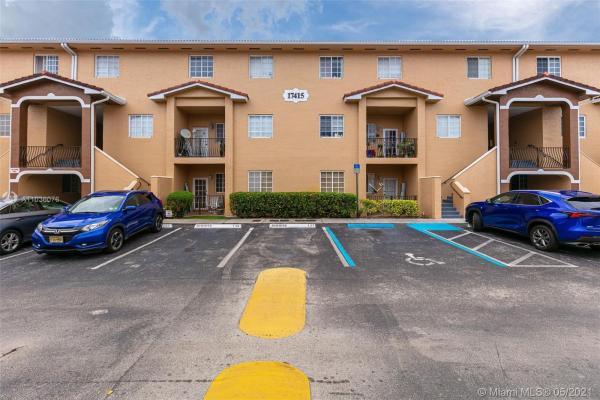 Poinciana Lakes Villas, 17415 NW 75th Pl #102, Country Club, Florida 33015, image 2