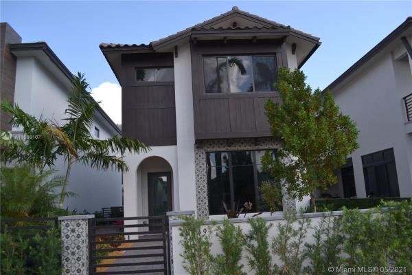 Canarias At Downtown Doral, 8249 Central Park, Doral, Florida 33166, image 2