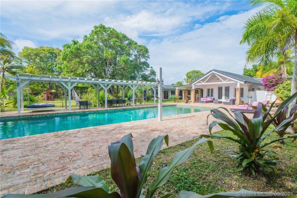 Suniland Estates, 7800 SW 115th St, Pinecrest, Florida 33156, image 2